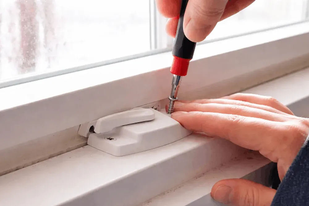 Window lock repair & replacement